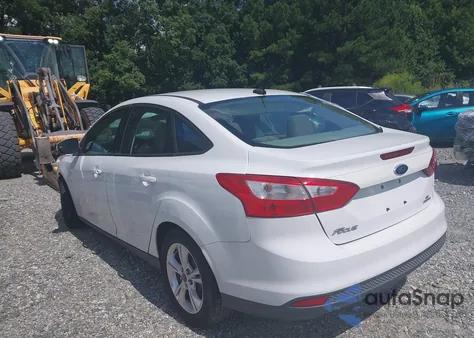 2014 Ford Focus Se from USA, damaged, VIN 1FADP3F21EL243867